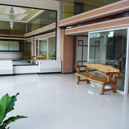 Hotel Uno Davao City Extérieur photo