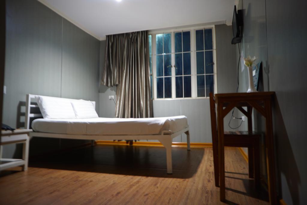 Hotel Uno Davao City Extérieur photo
