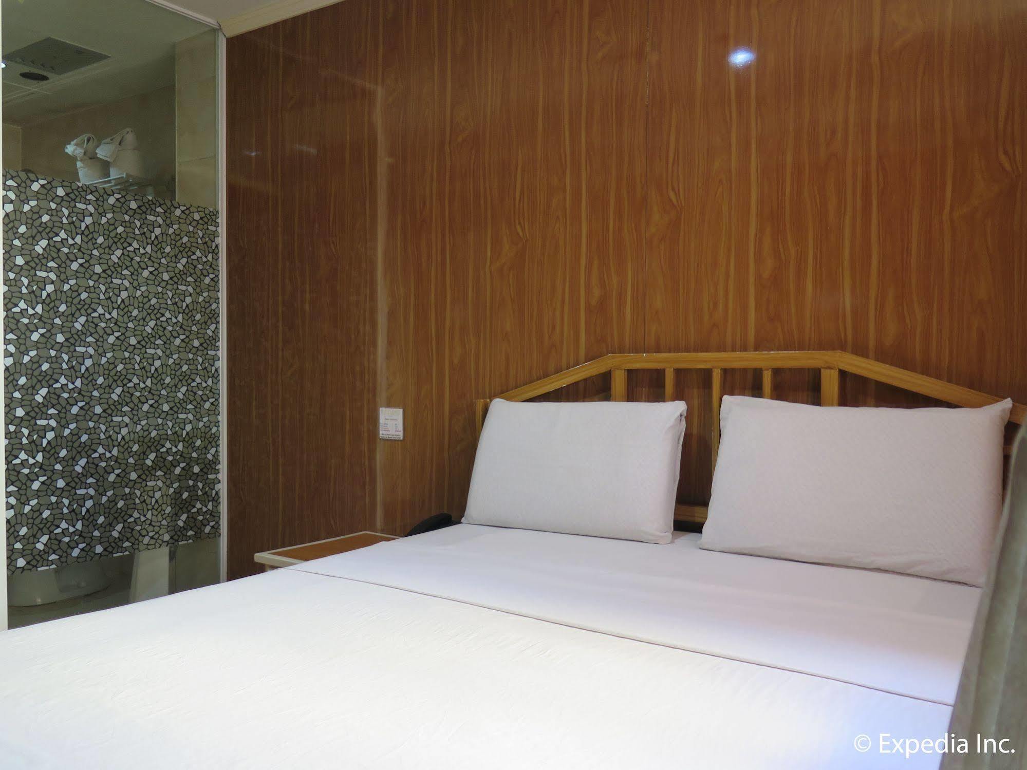 Hotel Uno Davao City Extérieur photo